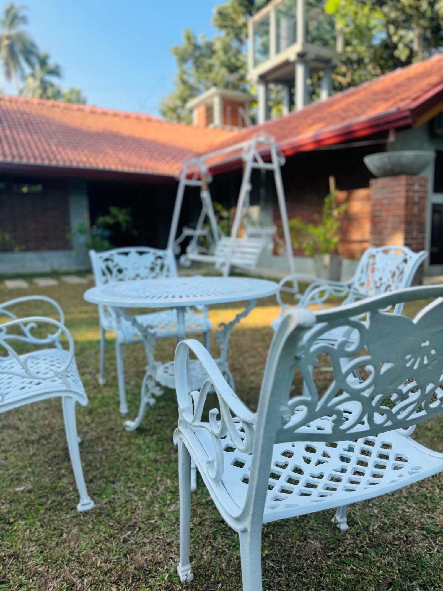 Bappa'S Place Диквела Екстериор снимка